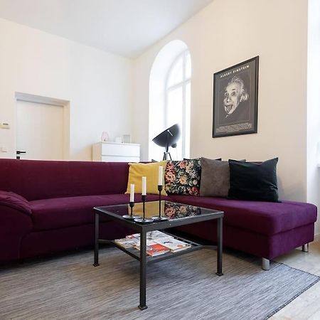 Charming & Authentic Vienna Flat - Central Located Exterior photo