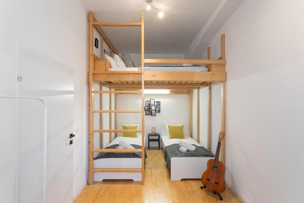 Charming & Authentic Vienna Flat - Central Located Exterior photo