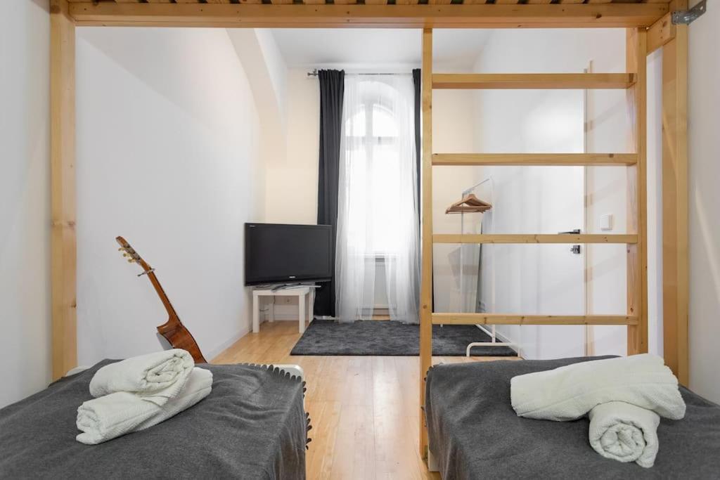 Charming & Authentic Vienna Flat - Central Located Exterior photo